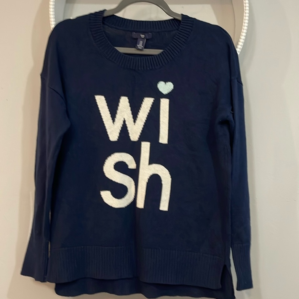 Gap Christmas sweater. WISH with a.sea foam green heart. Cute with leggings